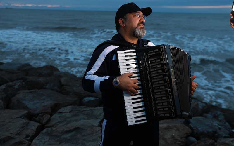 داریوش نخشبی مدرس آکاردئون