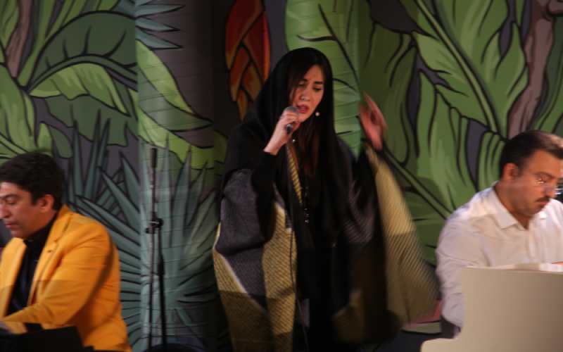 ۹ نکتهٔ مفید برای بهبود صدای خوانندگی