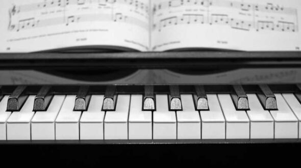 چگونه نت‌خوانی در پیانو را راحت‌تر یاد بگیریم؟